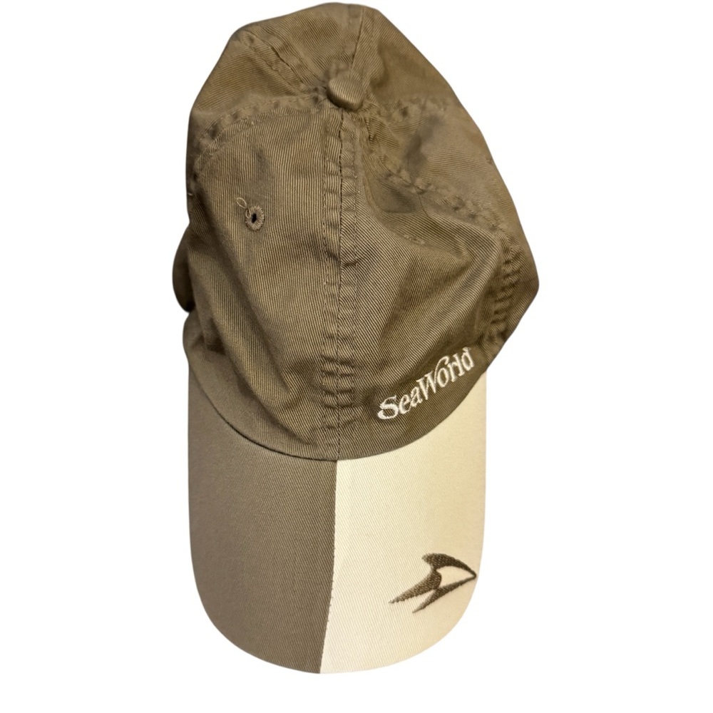Seaworld Adventure Parks Creme & Tan Cotton Baseball Cap Hat